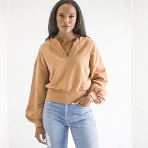 Kimes Dewey V Neck Crop Sweatshirt